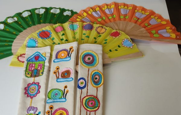 Abanicos y bolsas para abanicos